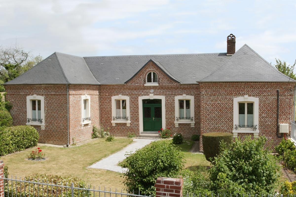 photo 0