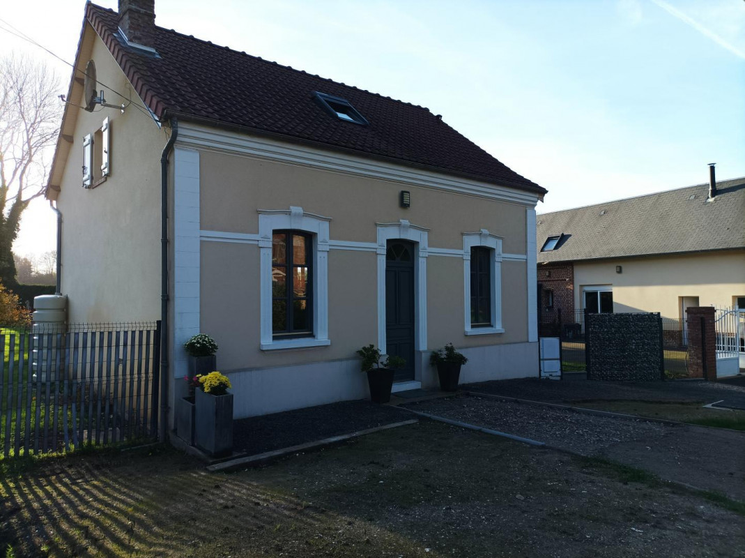 photo 0
