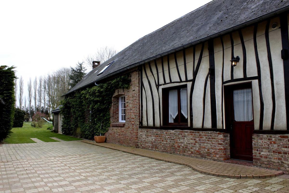 photo 0