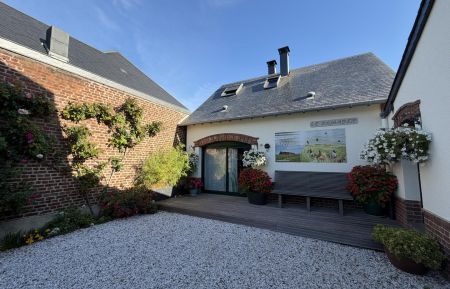Cour avant du gîte Gîte n°G201606 Noyelles-sur-Mer - Somme - Cour avant du gîte