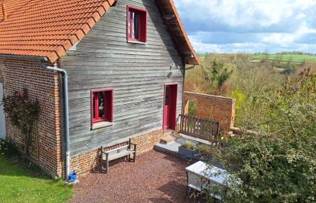 G&icirc;te n&deg;G200306 Grand-Laviers - Somme - Le Bois Jaune vous attend : votre g&icirc;te au cOEur d'une ancienne ferme picarde.