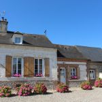 Fa&ccedil;ade avant du g&icirc;te