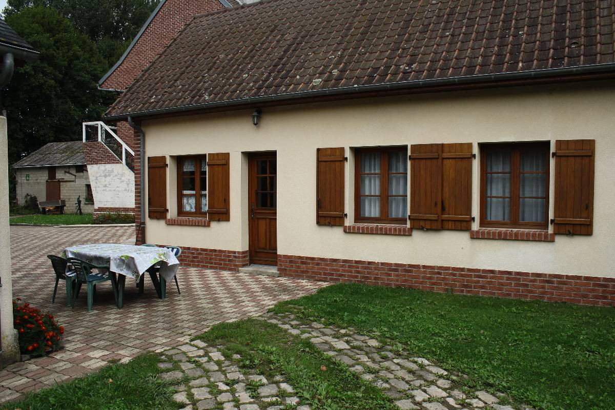 photo 0
