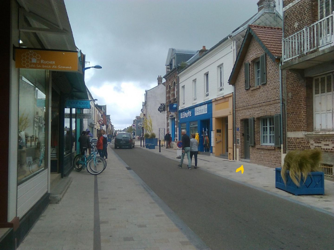 photo 0